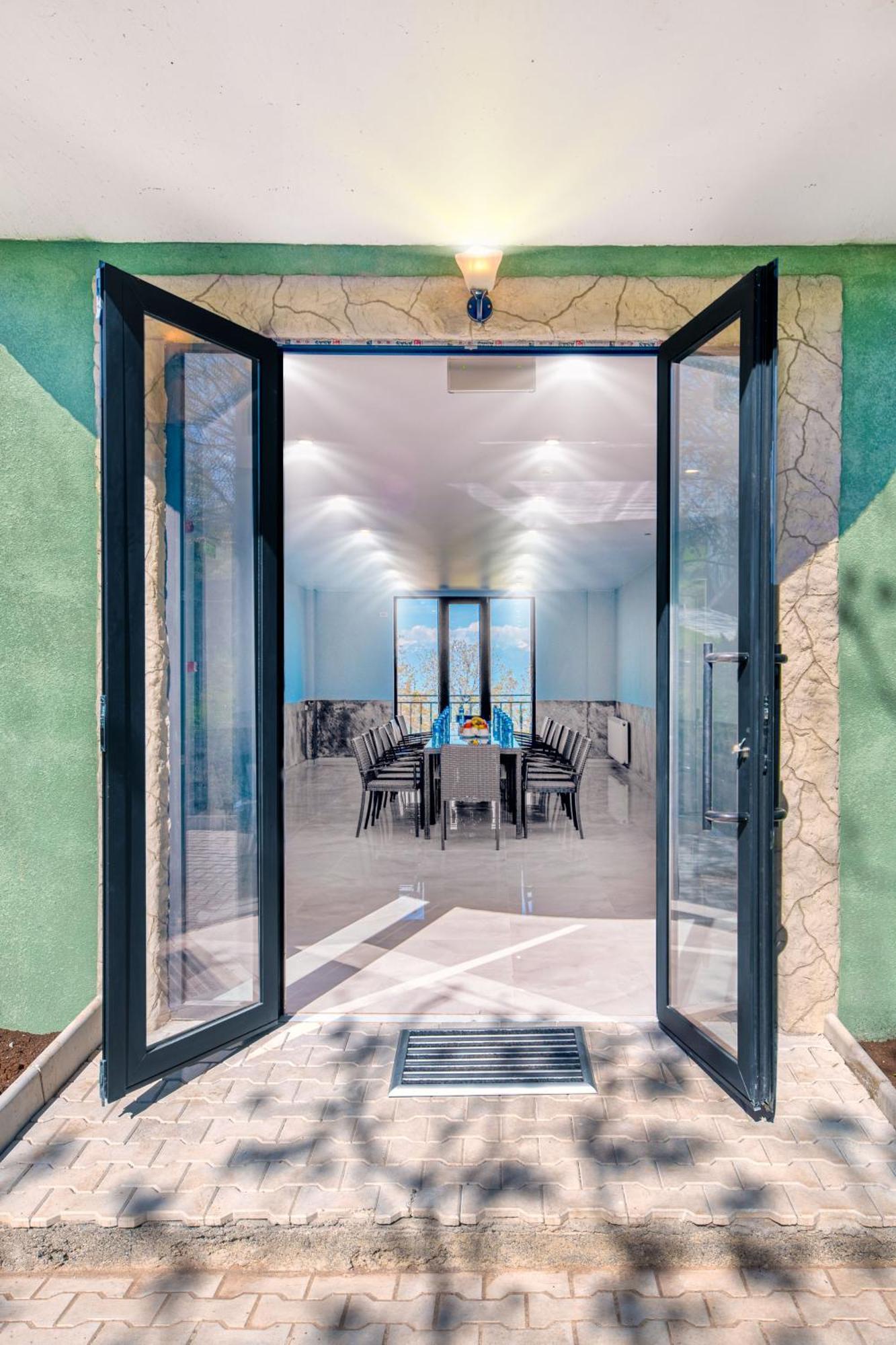 Villaggio Mirzaani Resort Sighnaghi Extérieur photo